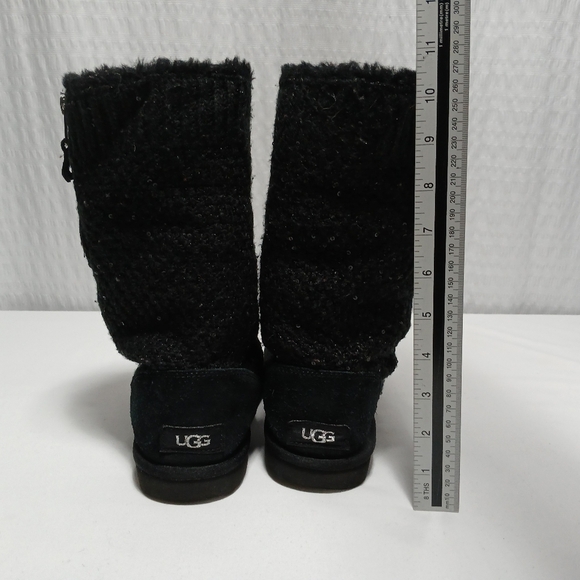 Ugg Treadlite Black Knit Sequin Side Zip Boots. Size 5 - Picture 3 of 12